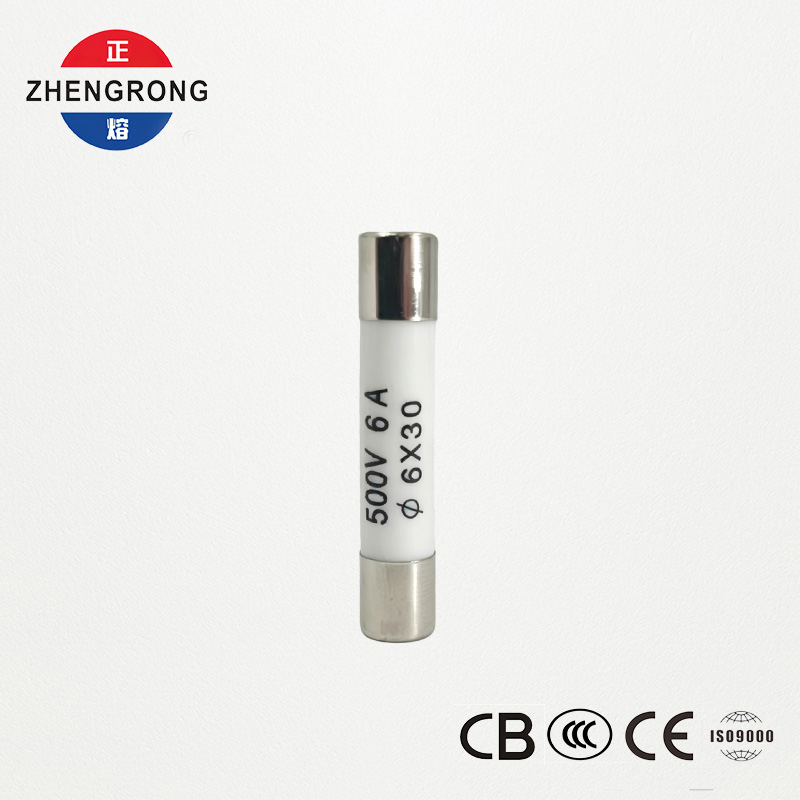 Visokokakovostne varovalke 6*30 mm R058 6A za mednarodne distributerje